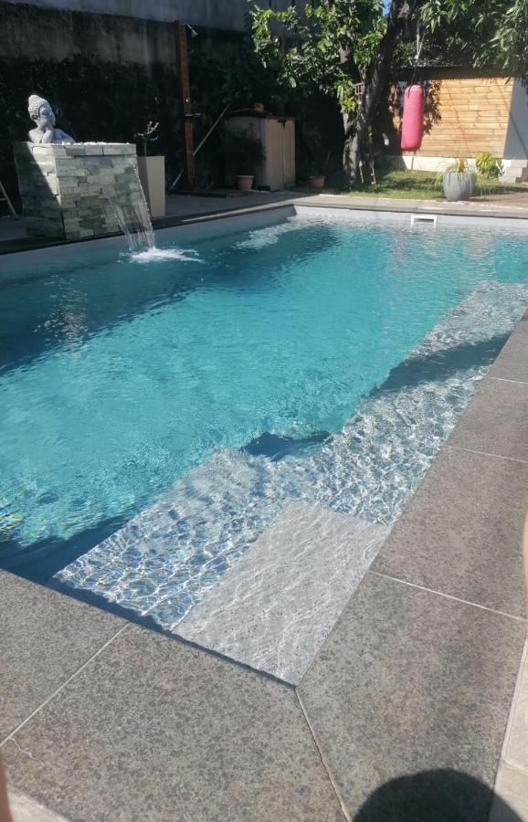 Villa Mahavel แซ็ง-ปีแยร์ ภายนอก รูปภาพ